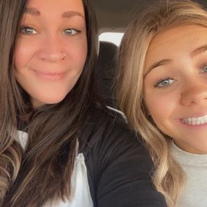 Meet your Posher, Kelsey